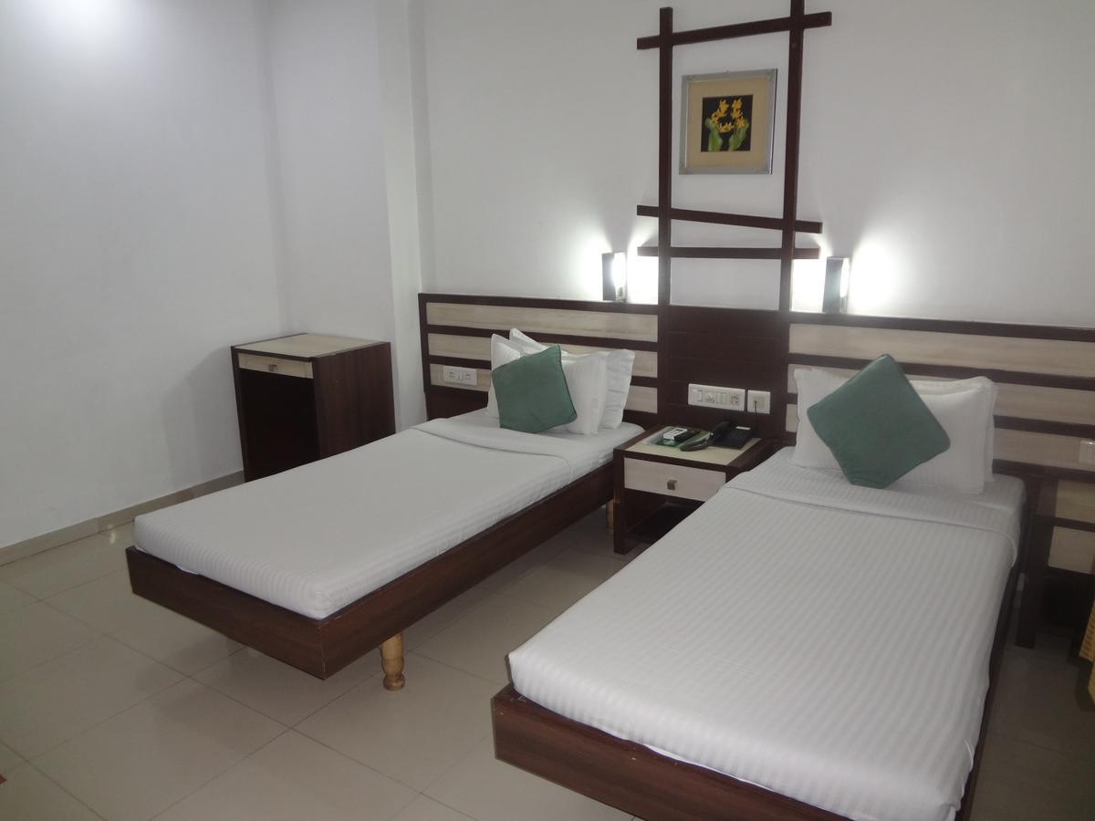 Hotel Airport Residency Ahmedabad Exterior foto